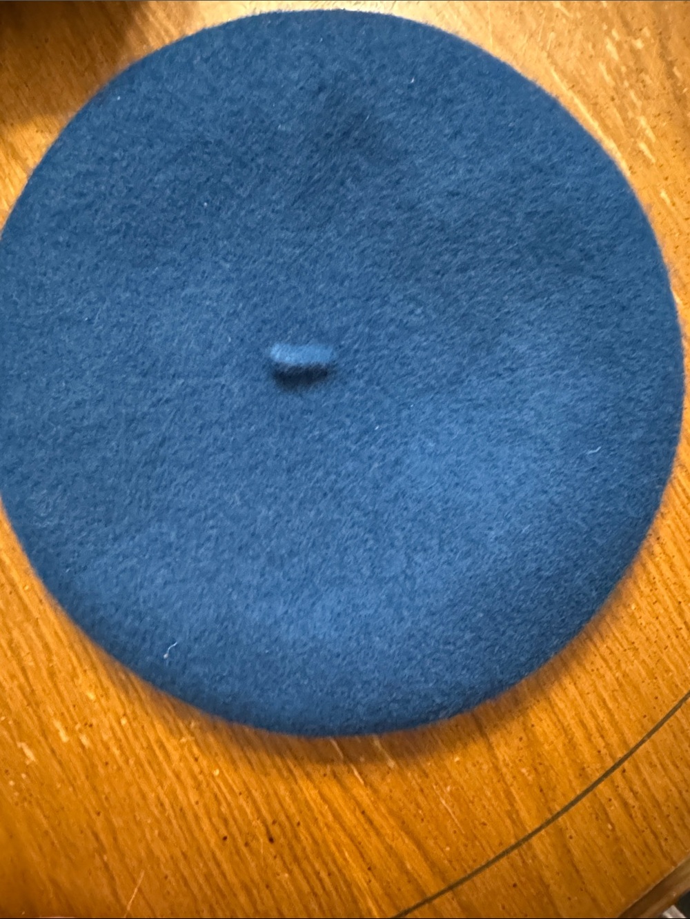 Classic Wool Beret in Deep Blue “VIVE TY FRANCE” EUC